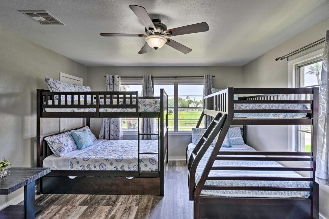 Spacious And Modern Family Duplex In Galveston! Екстер'єр фото